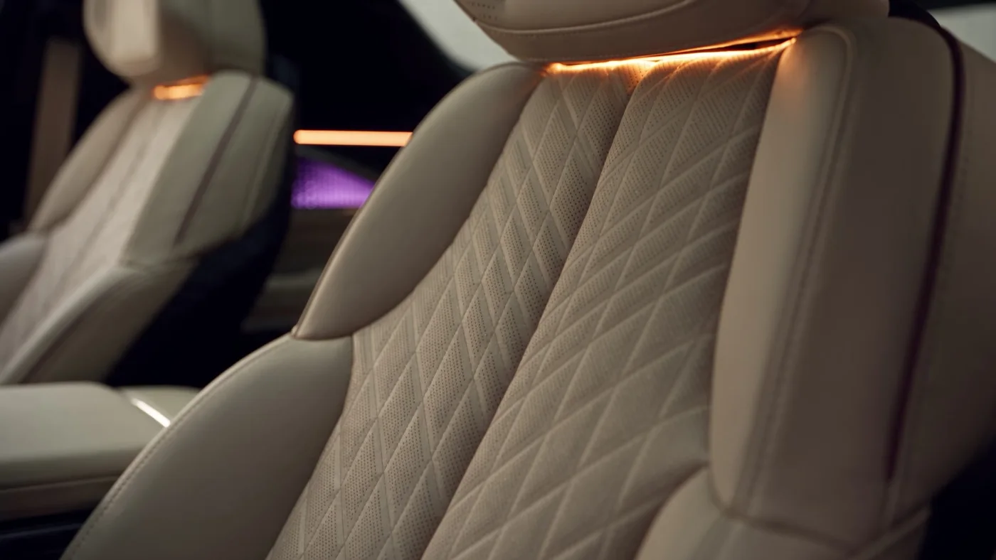 Quiet seating inside an Ottawa Limo vehicle